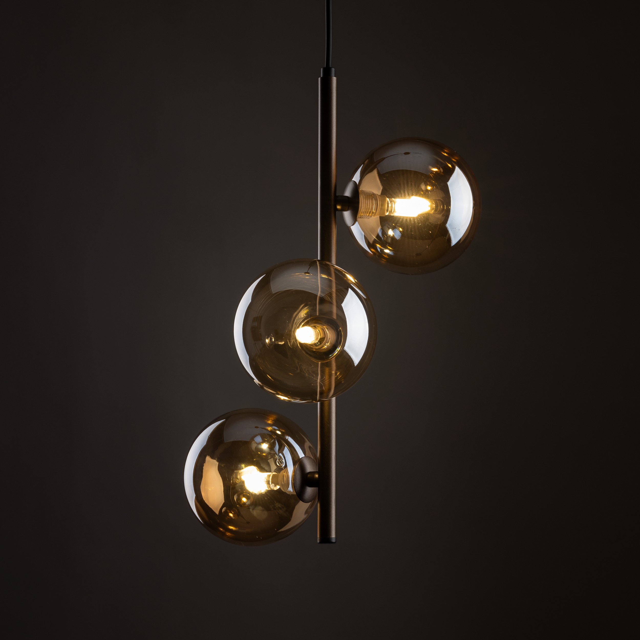 Lampa wisząca ESTERA brązowa z bursztynowymi okrągłymi szklanymi kloszami 120x23cm - TK_6188