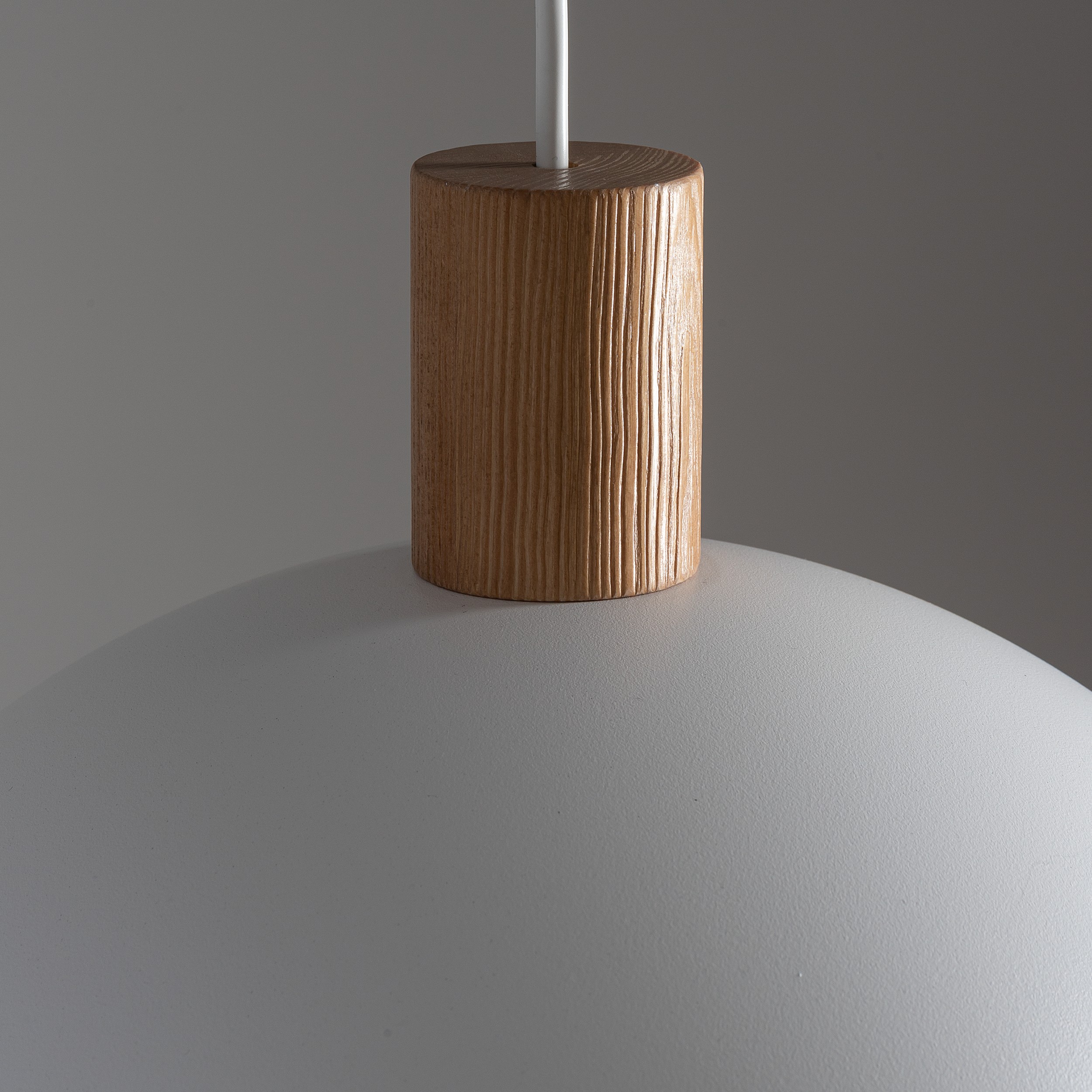 Lampa wisząca OSLO biała z drewnianym elementem okrągła 170x33cm - TK_4851