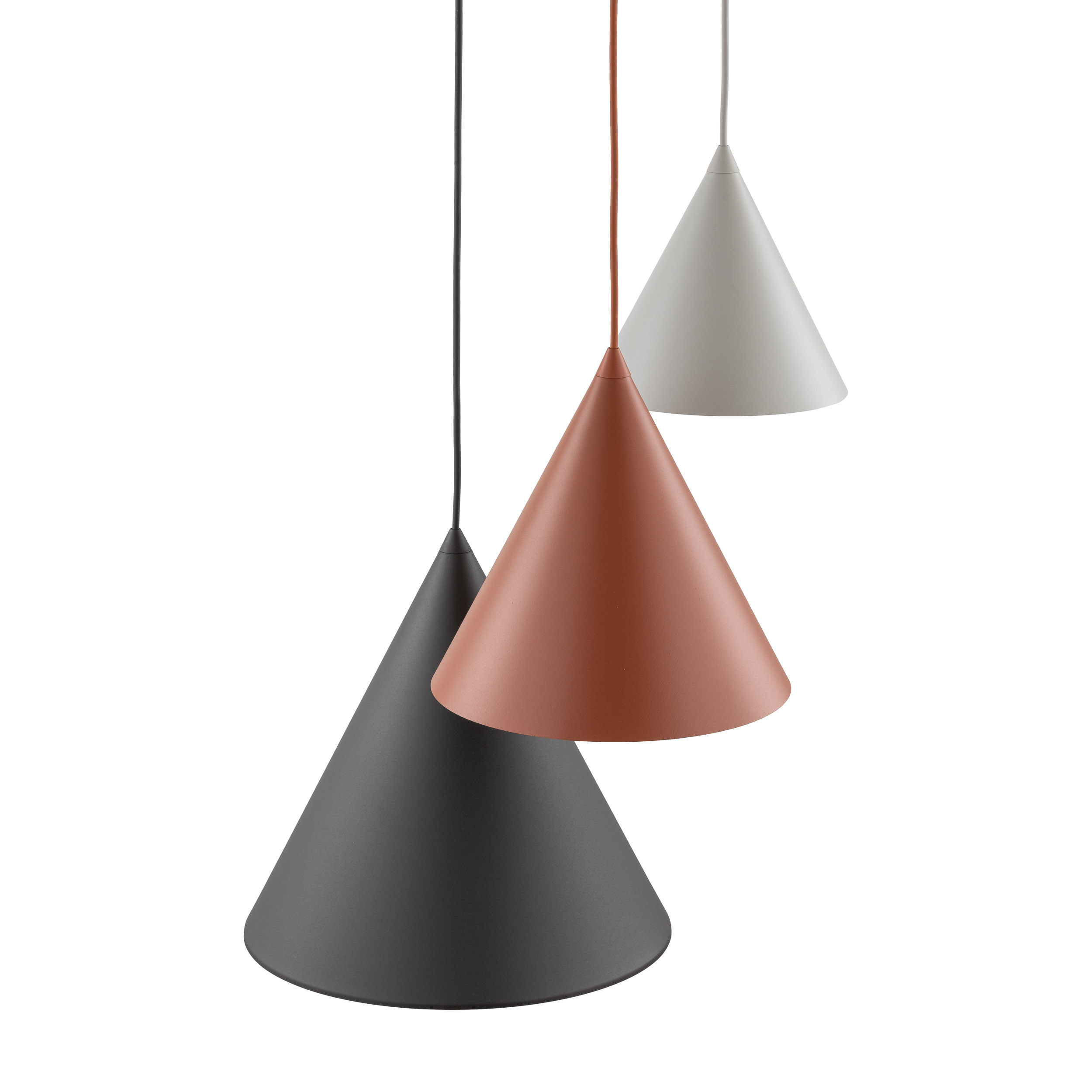 Lampa wisząca CONO MIX czarna z różnokolorowymi beżowym ceglanym czarnym kloszami o różnych wymiarach 160x50cm - TK_6633