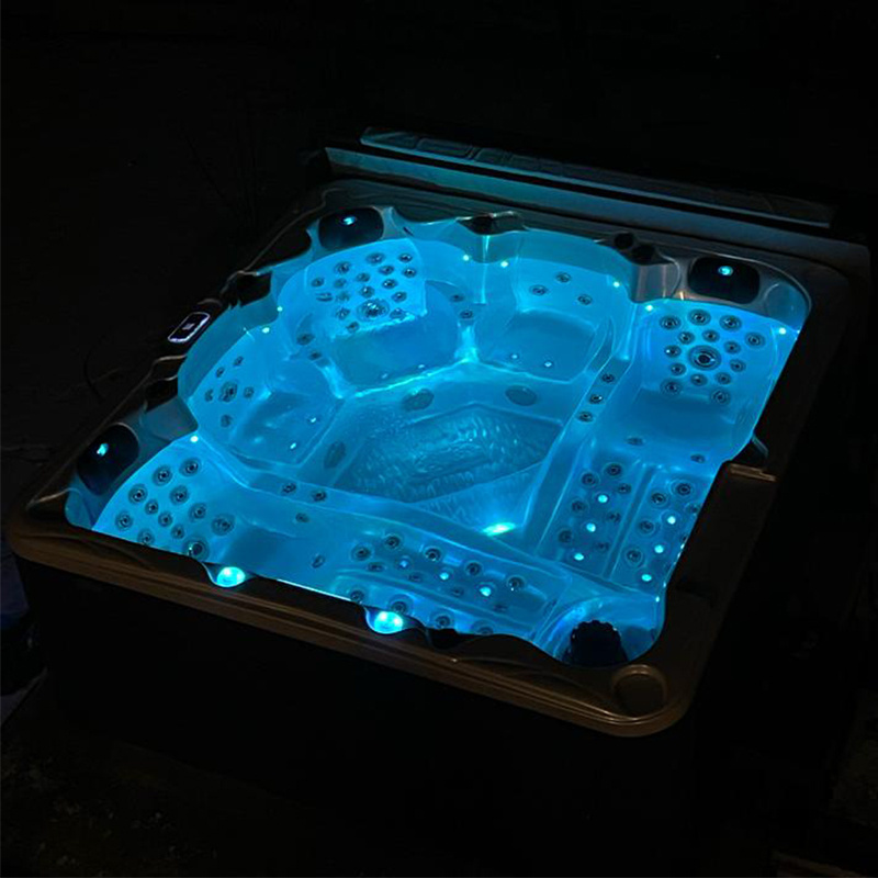 Jacuzzi ogrodowe 5-os. z hydromasażem SPA-702 230x230 cm biały/antracyt - HS_SPA702-2516