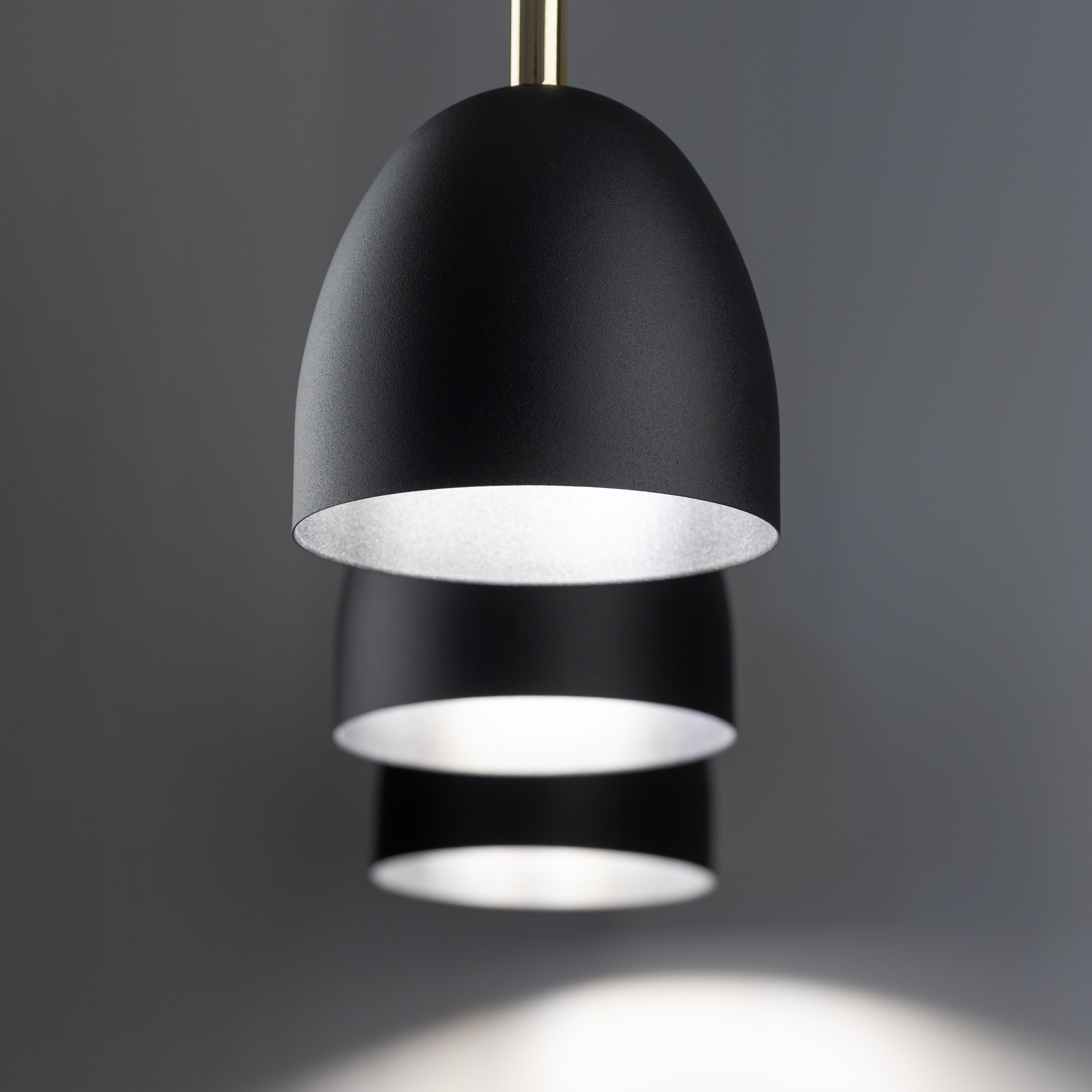 Lampa wisząca NORD czarna ze złotymi elementami 130x68x13cm - TK_4871