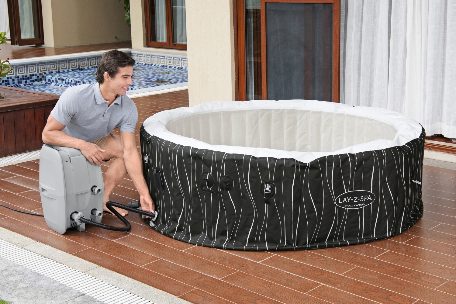 JACUZZI LAY-Z-SPA HOLLYWOOD AIR JET z pokrywą 196 X 66 cm - BES60059