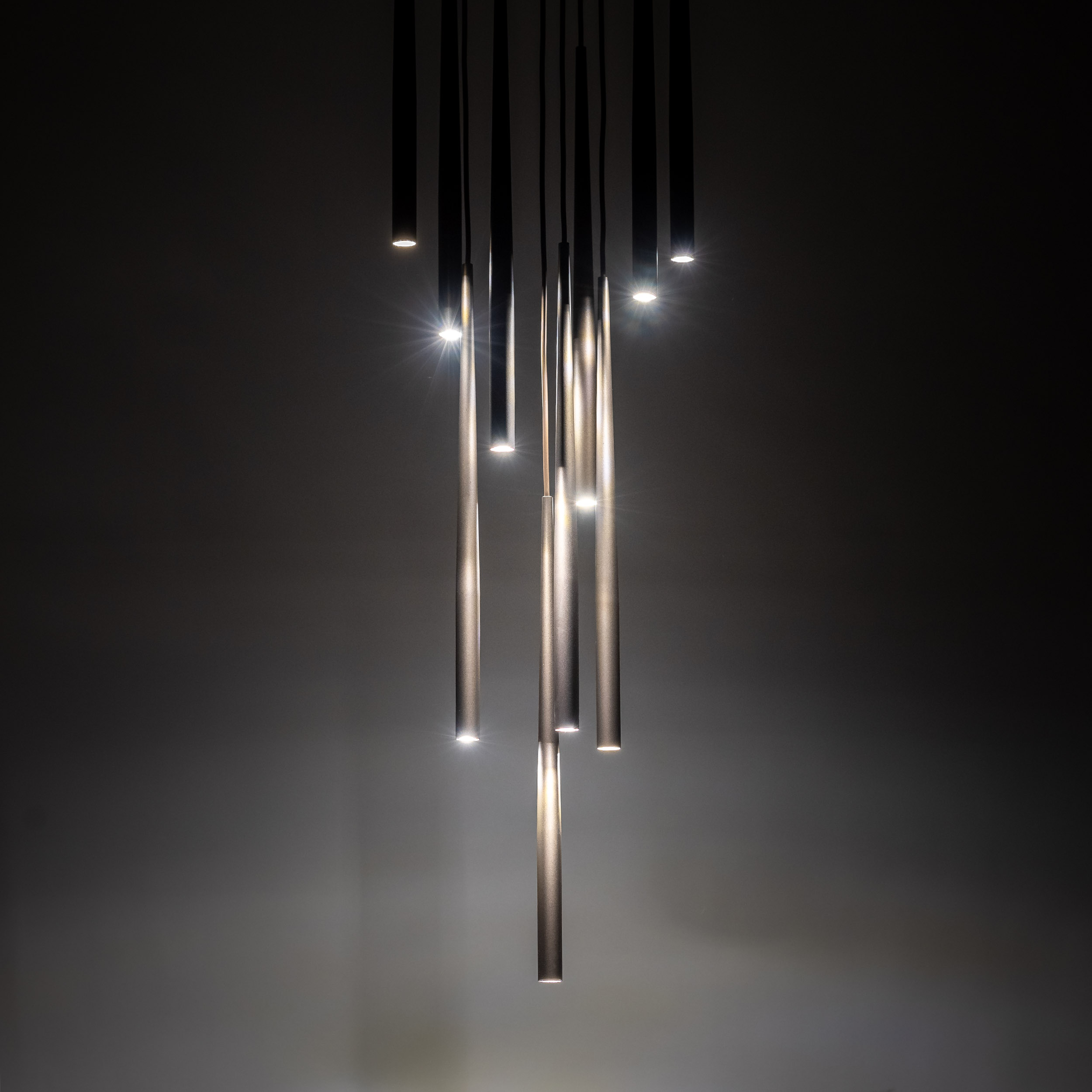 Lampa wisząca PIANO brązowa na okrągłej podstawie 140x35cm - TK_10110