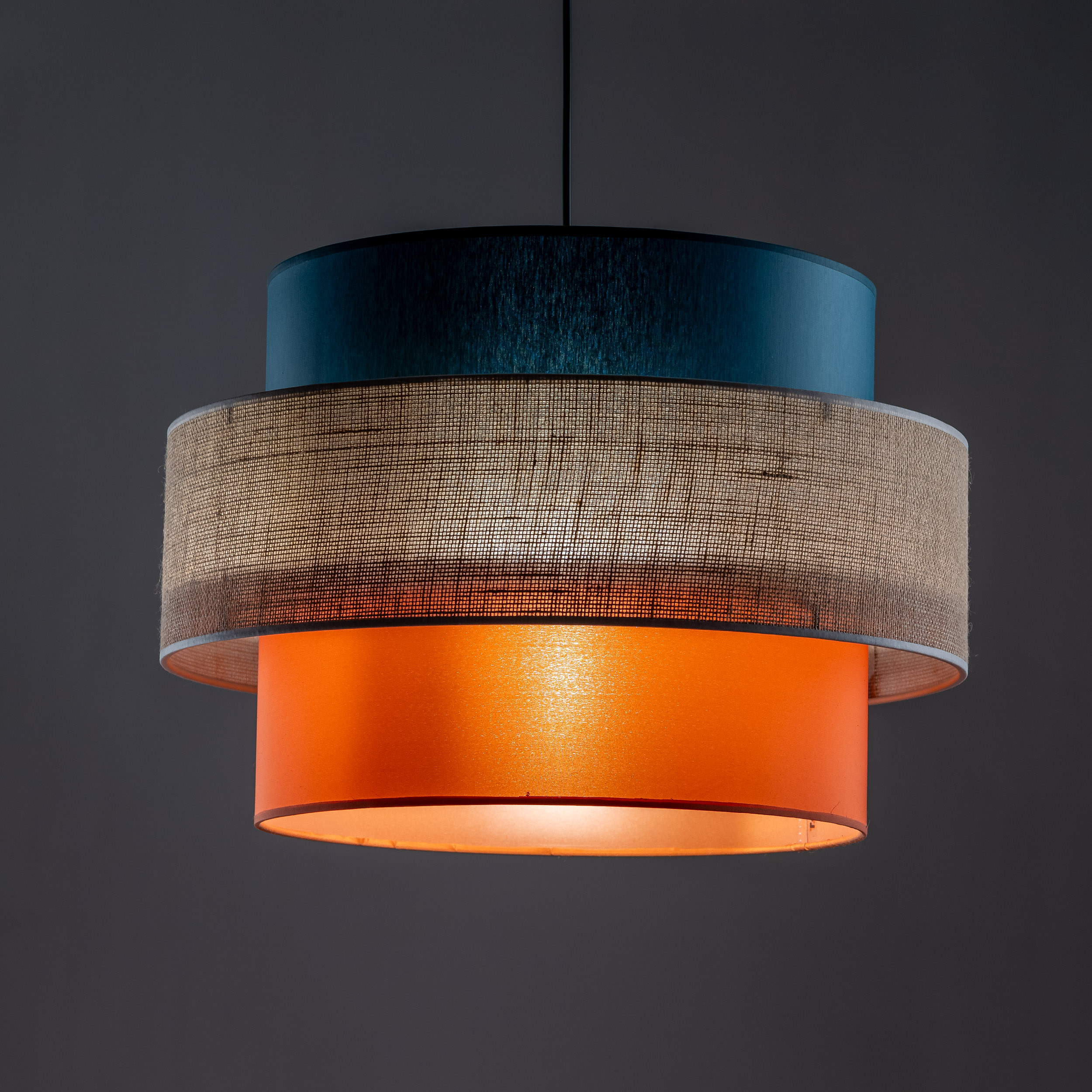 Lampa wisząca TRIO JUTA MIX czarna z trójkolorowym niebieskim pomarańczowym brązowym okrągłym abażurem 160x50cm - TK_2758