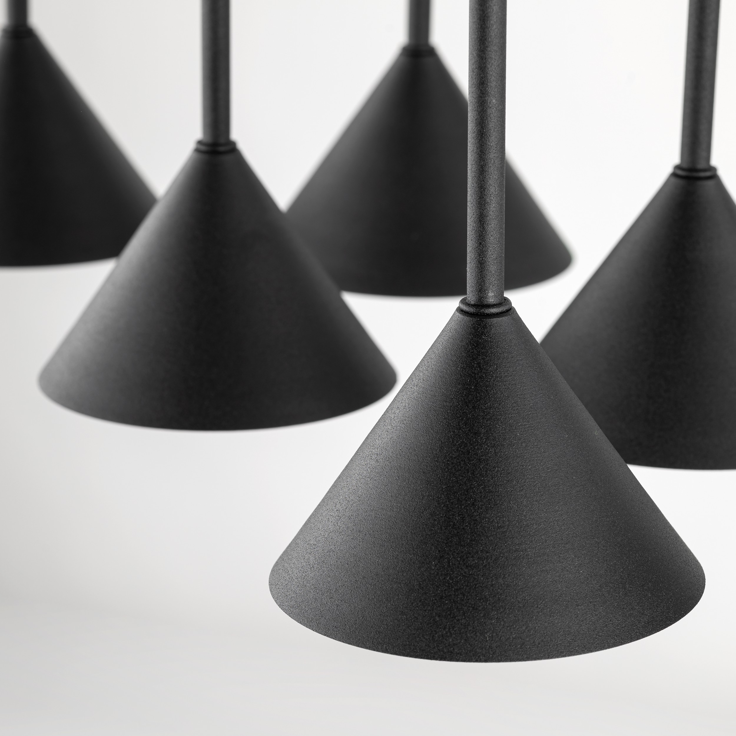 Lampa wisząca CONO czarna na prostokątnej podstawie 90x62x25cm - TK_10306
