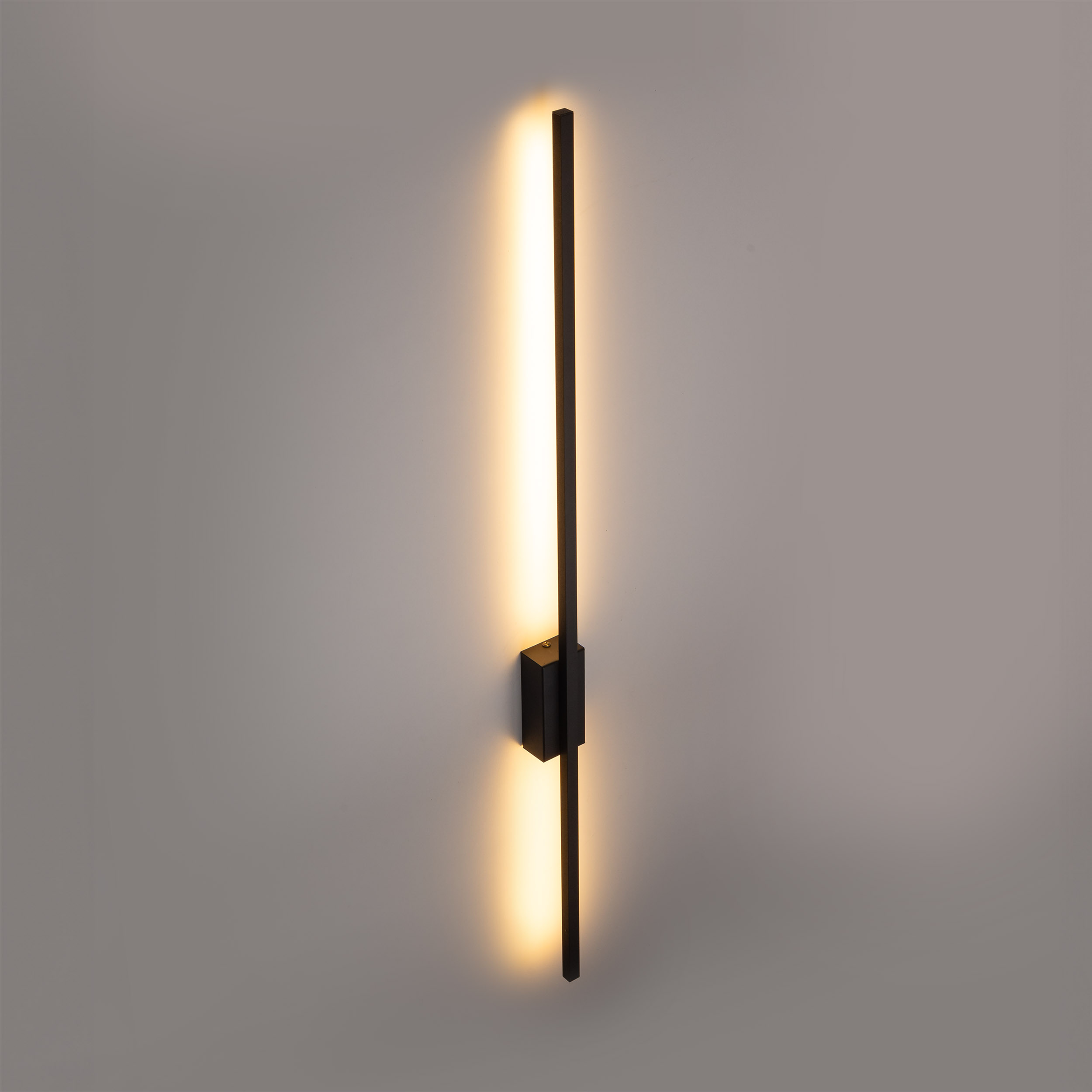 Kinkiet FLASH LED czarny 108x6x5cm - TK_18074