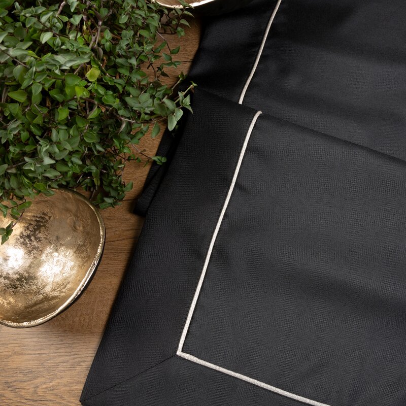 OBRUS MADELE 85 X 85 CM CZARNY - EU_392524